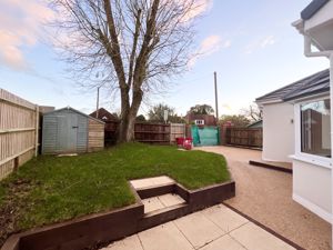 Photo 18- click for photo gallery